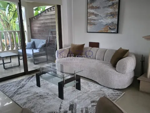 Modern 1-Bed Apartment in Pyrgos with Shared Pool - 11