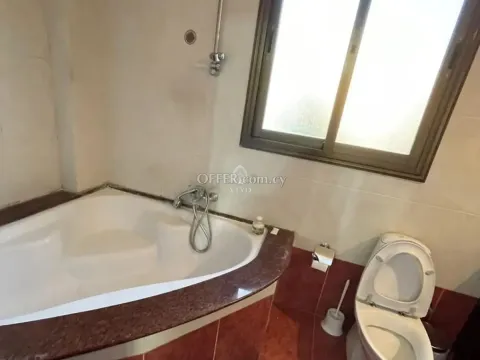 FOUR BEDROOM VILLA IN AGIOS TYCHON TOURIST AREA, LIMASSOL - 2