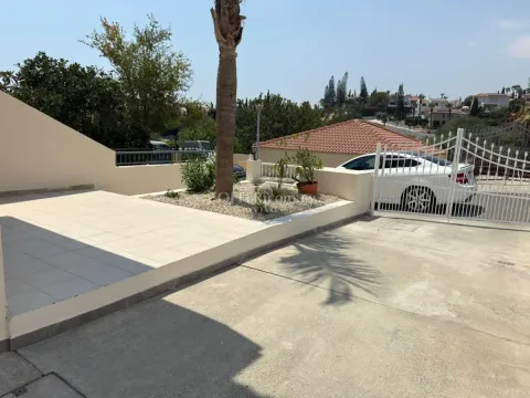 NEWLY RENOVATED 2 BEDROOM SEMI DETACHED HOUSE IN MOUTTAYIAKA - 7
