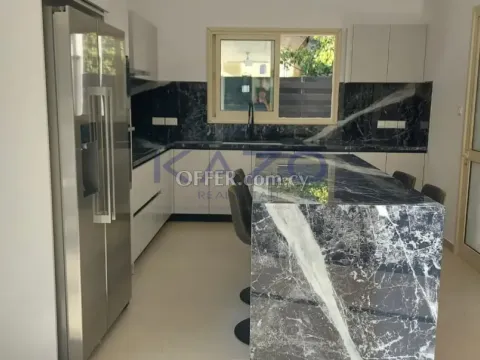 Modern Renovated 5-Bedroom House with Private Pool - 8