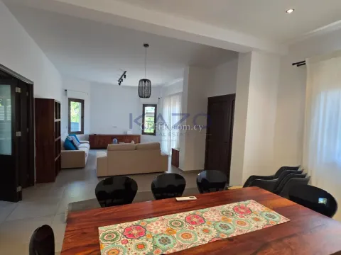 Furnished Three Bedroom Semi-Detached House in Agia Fyla - 8