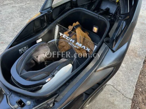 Yamaha Tmax Techmax 560 2020 - 6