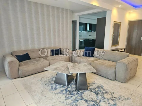 3 bedroom top floor apartment with 70m2 veranda - Main Photo