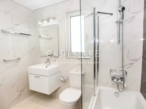 5 Bedroom Villa in Agios Tychonas, Limassol - 2