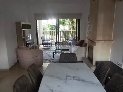 Modern 1-Bed Apartment in Pyrgos with Shared Pool - 7